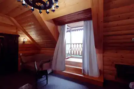 Alesha Popovich Dvor - 111