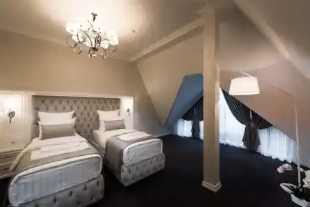 Stolitsa Butik-Hotel - 53