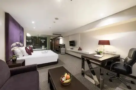 Furama Silom - 8