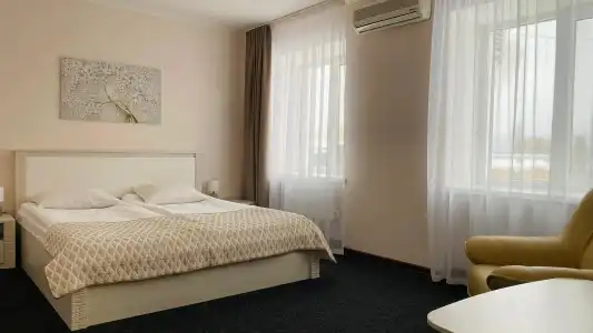 Konakovo, otel' - 3