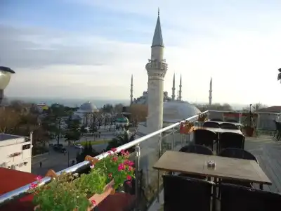 Lapis Inn Boutique-hotel - 6