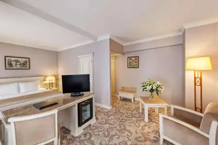 Elite World Comfy Taksim - 39