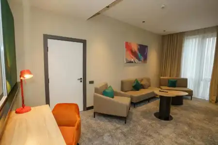 Holiday Inn Tashkent City - 69