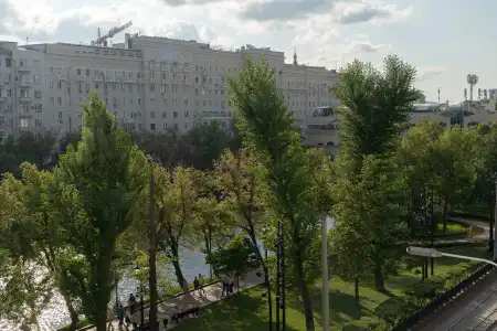 Ayti - 25