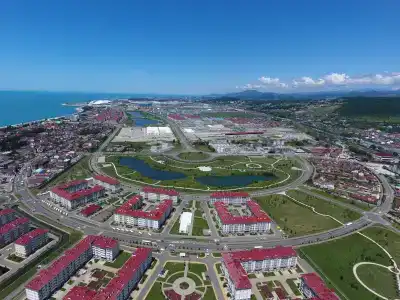 Barhatnyie Sezonyi Semeyniy Kvartal - 18