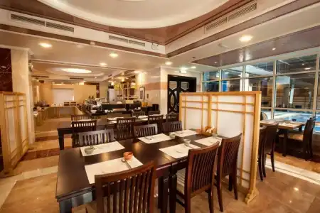 Golden Tulip Media - 19