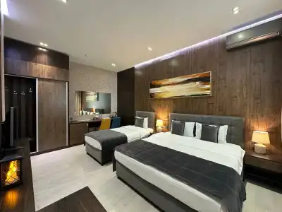 Home Boutique - 20