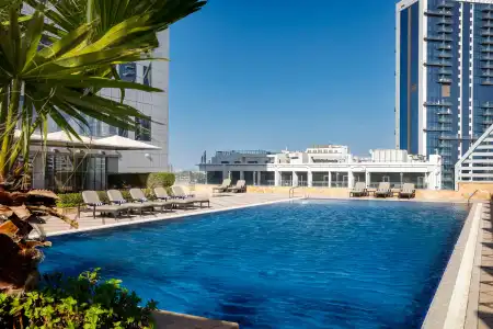 La Suite Dubai & Apartments - 9
