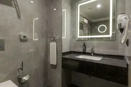 Ramada & Suites by Wyndham Istanbul Sisli - 22