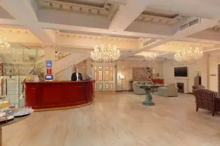 Avtor Boutique - 1