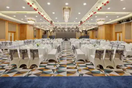 Vinpearl Beachfront Nha Trang - 37
