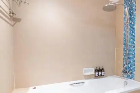Homm Suites Laguna - 51