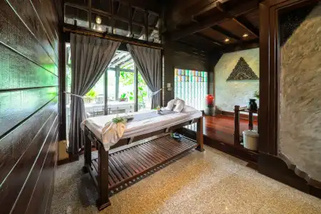 The Hotspring Beach Resort & Spa - 25