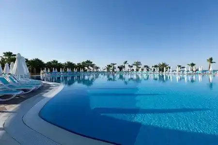 Paloma Oceana - 7