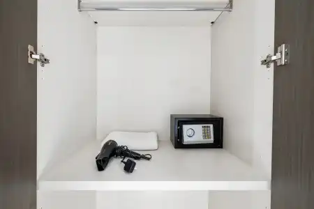 Unlock Metropolis Apartment - 119