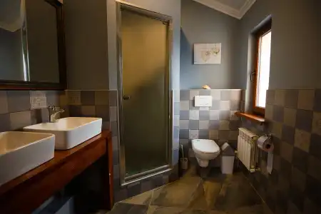 Mountain Road Hostel - 60