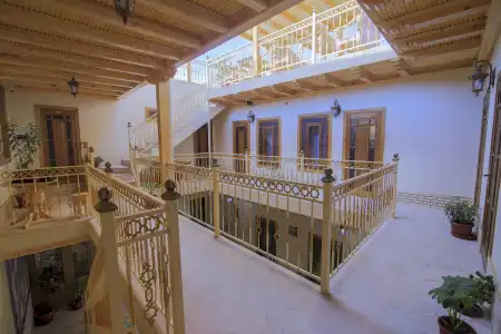 HadijaM - 16