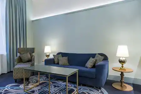 Radisson Royal - 146