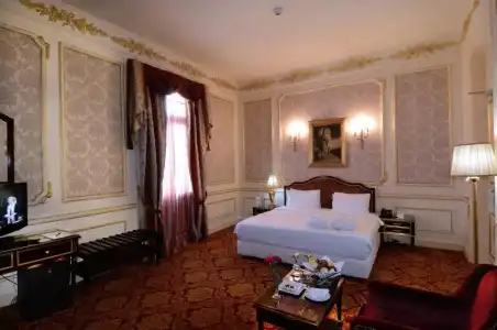 Windsor Palace Luxury Heritage since 1906 by Paradise Inn Group - 13