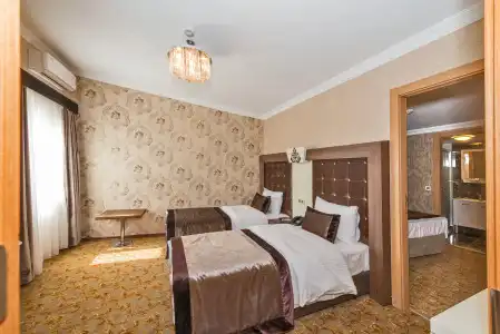 Hera Montagna - 65