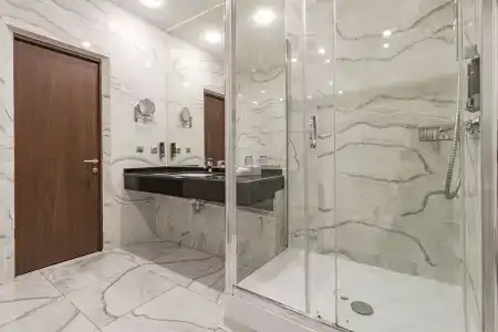 Best Western Plus - 58