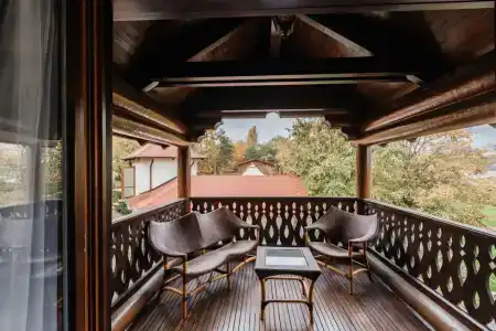 Vyisokiy Bereg - 107