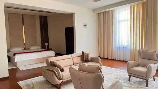 Kangurt Grand - 67