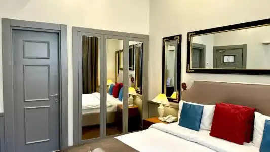 Seven Rooms Boutique - 22