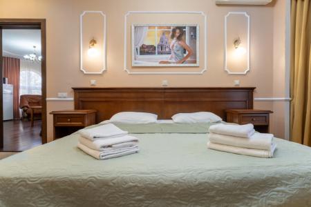 Odeon Guest House - 86