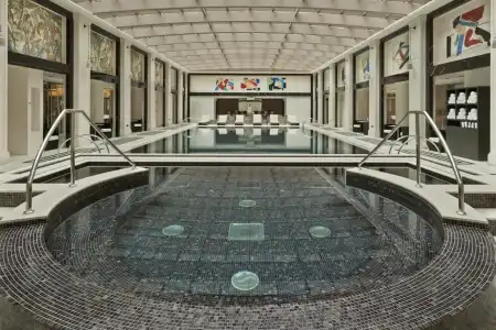 Four Seasons - 16