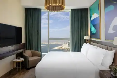 Avani + Palm View Dubai & Suites - 40