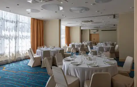 Cosmos, a member of Radisson Individuals - 10