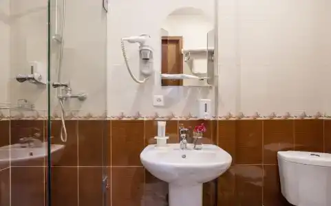 на Моховой - 63