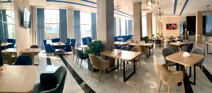 Grand Sapphire - 29