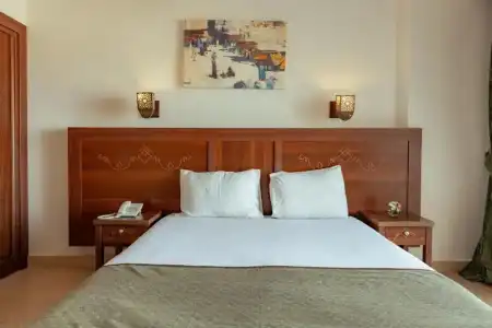 Royal Star Beach Resort - 12