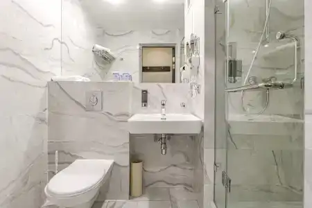 Best Western Plus - 39