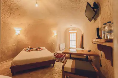 Pinhan Cave Suites - 40