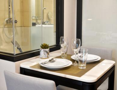 Oakwood & Residence - 31