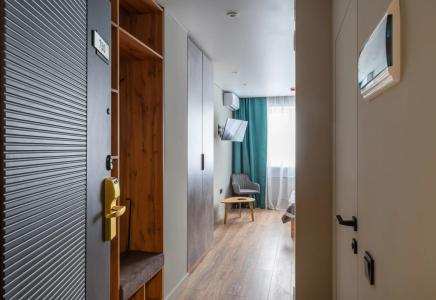 Vash Salut Apart - 75