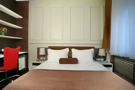 Belgreat Premium Suites - 16