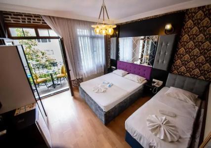 Royal Garden Suite - 34