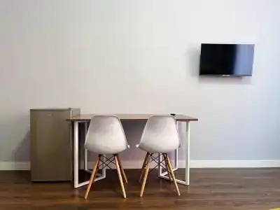 Demokrat na 9-oy Sovetskoy 5A - 106