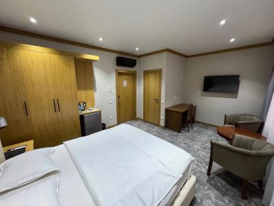 Vella Elegant - 42