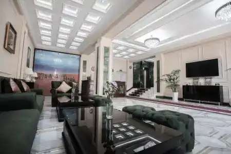 Arhan Palace - 2