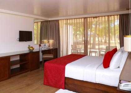Pegasus Reef - A Beach Resort in Colombo - 13