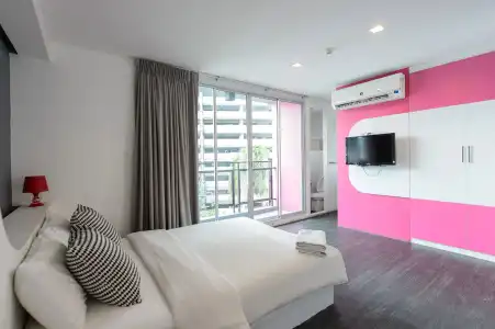 Sukhumvit Beds - 5
