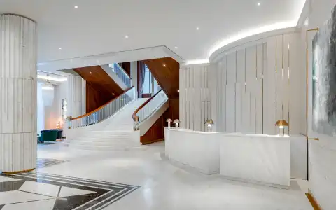 Marriott Imperial Plaza - 3