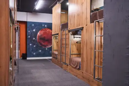 Gagarin Capsule - 40