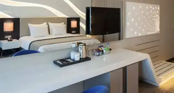 Ramada & Suites by Wyndham Izmir Kemalpasa - 37