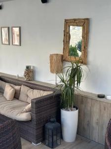 Garden Lounge - 30